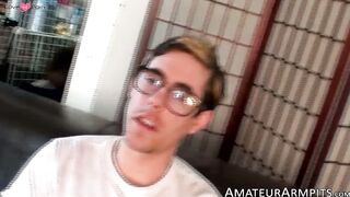 Blond Richie Jacquelette jizzes on his hairy stomach after masturbating