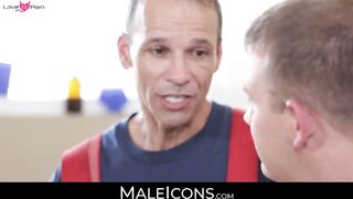 MaleIcons.com - Thanking the daddy for the save with a night of hot and messy sex