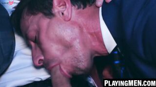PlayingMen.com - John Brachalli and David Linset's threesome flip flop fucking