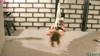 Inviting bimbo is masturbating in front of a cam