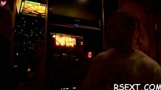 Sexy sweetheart Laura blows big lever