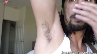 Long haired hottie Maxx Stoner pouring his creamy cum in the glass