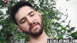 LecheLatinos.com - Felix's bearded mouth services Mauris' cock