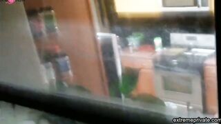 voyeuring booty stepdaughter in kitchen