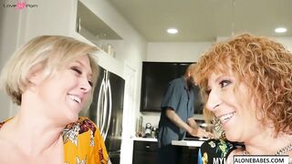 dee williams sara jay he giving these hot milfs the hot fuck