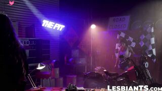 Lovely TS Jade Venus pussy drilling Brooklyn Gray until ejaculation