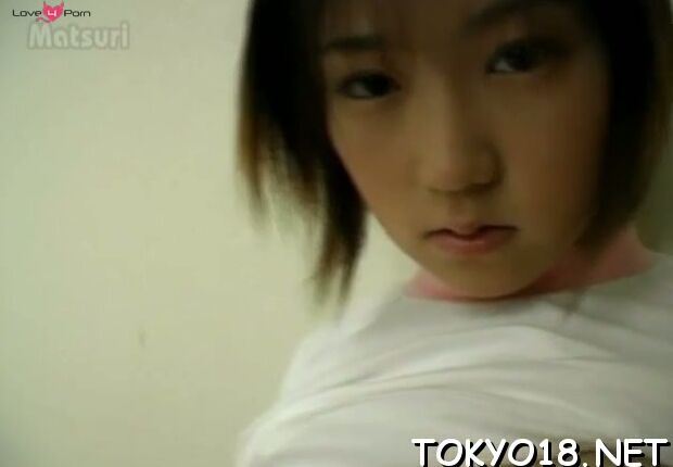 Great looking busty japanese Shinobu Kasagi getting off solo
