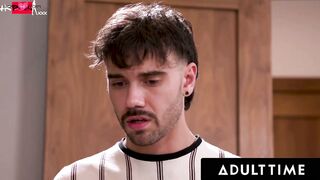 EXCLUSIVE GIVES! Stepbroeses Hidden Desire View as Pure Paige Owens Gets ATTACHED to Her Stepbros Thick Dk for the First Time!