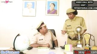 Ghar Ke Naukar Ne Maa Ki Chudai Kari