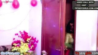 Ghar Ke Naukar Ne Maa Ki Chudai Kari
