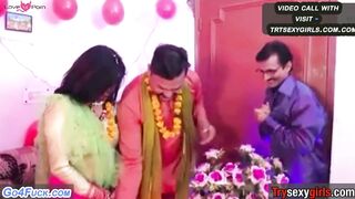 Ghar Ke Naukar Ne Maa Ki Chudai Kari
