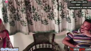 Office boss Ne personal secretary Bhabhi ko raat ko ghar per Bulaya Chudai Kari