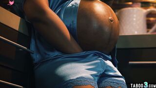 Pregnant ebony MILF craving for a cock
