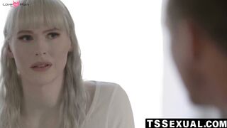 TSSexual.com - Lovely ts Lianna Lawson penetrates muscular man