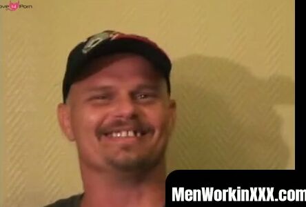 MenWorkinXXX.com - Bear-bellied amateur jerks his big dick and releases a massive loa