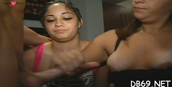 Hot young college girls can?t