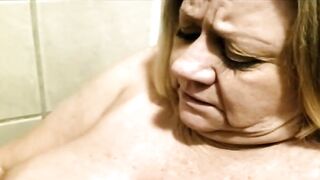 VERY BUSHY OLDER MASTURBATING INSIDE SHOWER