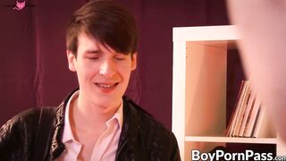 Two twinks jizz together after hardcore anal slamming sex