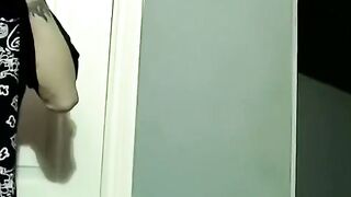 JoeSchmoeXXX.com - Inked thug receives oral service from a fat cock lover