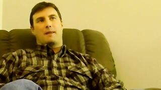 JoeSchmoeXXX.com - Experienced guy sucks his friend off and makes him explode