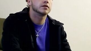 JoeSchmoeXXX.com - Well-hung amateur dude jerks off and splashes cum on his pal