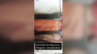 Indian girl Shows Nude Body and Fingering Fucking