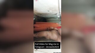 Indian girl Shows Nude Body and Fingering Fucking