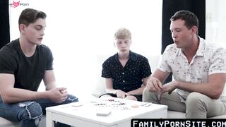 FamilyPornSite.com - Stepdad and his buddy take turns milking twink's cock in threeso