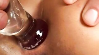 Awesome lady is ly drilling her wet twat