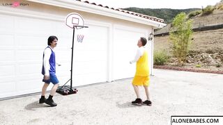 carmen valentina crystal rush basketball game_1