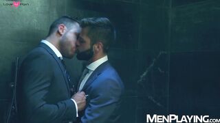 Hector de Silva and Logan Moore steam up and fuck each other in the shower