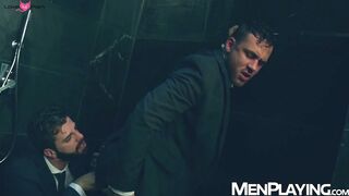 Hector de Silva and Logan Moore steam up and fuck each other in the shower