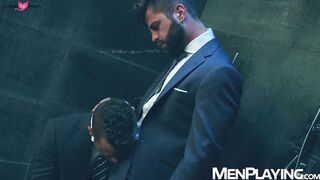 Hector de Silva and Logan Moore steam up and fuck each other in the shower