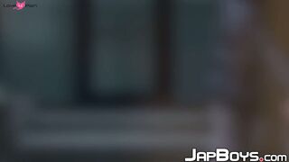 Naughty Yuki V drills Daniel Zhangs tight hole before a hot creamy finish