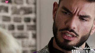 Kinky Noah White uses his ass to entertain his first client Nico Zetta