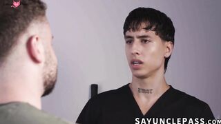 Best masseur Angel Elias soothes Marcus McNeill with a thick creampie
