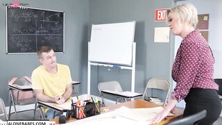 dee williams busty blonde teacher.m_1_1