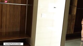 payton preslee sexy milf gets her pussy pounded hard by bbc_1_1