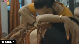 MY HORNY STEPSISTER ARRIVES FOR A MASSAGE AND I END UP WARMING HER UP TO FUCK HER_1
