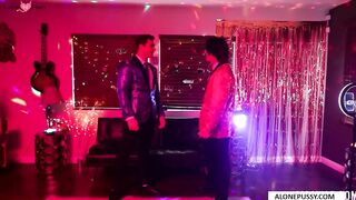 khloe kingsley stella luxx prom queens_1