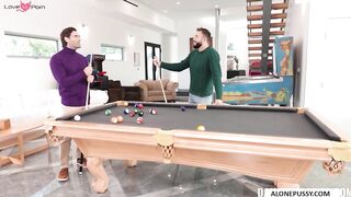 bianca bangs chloe rose the two families love doing stuff together_1