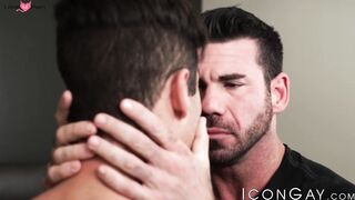 Seductive Billy Santoro convinces Lucas Leon he fucks the best