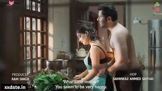 OFFICE ME BOSS NE BANAYA REENA KO GODI - Bengali Bhabhi_1