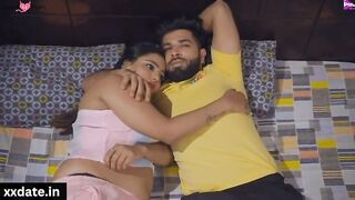 Jija Ne Akeli Saali Dekh Kar Ghar Me Choda Patni Ne Bahar Se Aa Ke Dekha_1