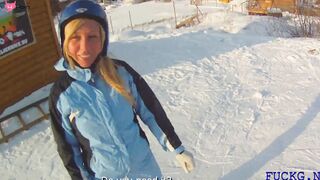 Worshipped blonde Jessy Brown explores pipe