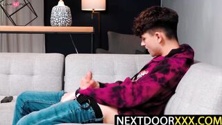 NextDoorXXX.com - Zayne Bright jerks off for Kyle Wyncrest's ramming