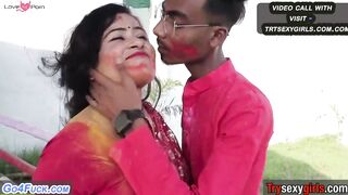Desi Bengali Chachi Ko Holi Wale Din Boyfriend Jabardast Choda