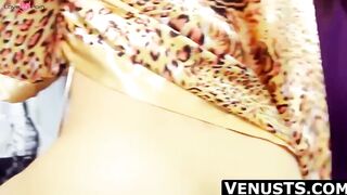 Venus Lux's solo cumshot session with gorgeous Asian cock