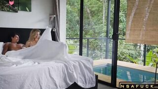 Wake Up Call Girlfriends Mouthy Morning Surprise vol1