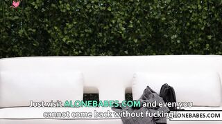 alyx unbelievable breasts_1
